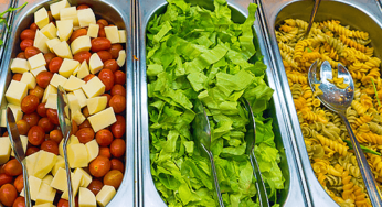 Preços de refeições em restaurantes sobem 40,84%, mostra o Procon-SP