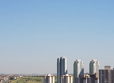 A segunda-feira é de céu claro, em Indaiatuba (Foto: Patrícia Lisboa/Dropes)