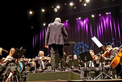 Orquestra Sinfônica de Indaiatuba faz concerto de abertura do 5º EMIn, no Ciaei (Foto: Patrícia Lisboa/Dropes)