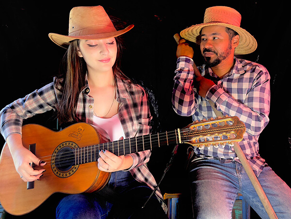 Na quinta-feira (26/9), às 19h30, acontece a apresentação da peça “Causos, cantos e risos” (Foto: Divulgação)