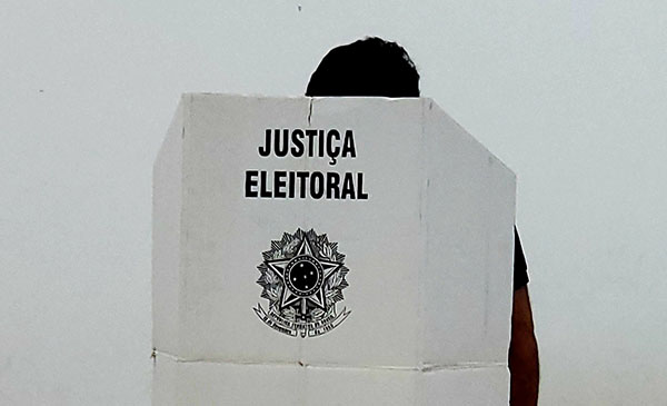 Eleitos em outubro serão diplomados pela Justiça Eleitoral dia 18 de dezembro (Foto: Arquivo/Dropes)