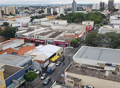 Vista área da região central de Indaiatuba, com predominância de imóveis comerciais (Foto: Patrícia Lisboa/Dropes)