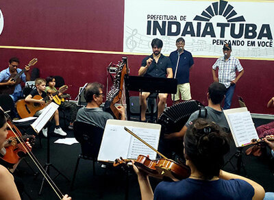 Ensaio geral para o show "Raiz e Sertão", ontem, na Estação Musical de Indaiatuba (Foto: Patrícia Lisboa/Dropes)