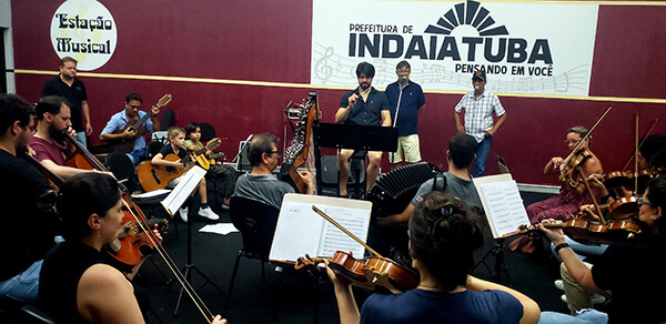 Ensaio geral para o show "Raiz e Sertão", ontem, na Estação Musical de Indaiatuba (Foto: Patrícia Lisboa/Dropes)