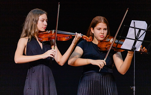 Escola de Música da Orquestra Sinfônica oferece 80 vagas (Foto: Felipe Gomes/Amosi)