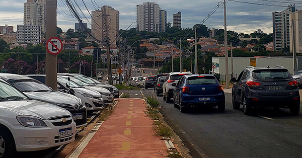 O IPVA é o Imposto Sobre a Propriedade de Veículos Automotores (Foto: Patrícia Lisboa/Dropes)