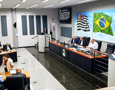 Câmara realizada última sessão do primeiro semestre de 2025 (Foto: Dropes)