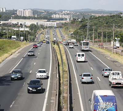 Feriado deve movimentar estradas da região (Foto: Via Colinas/Divulgação)