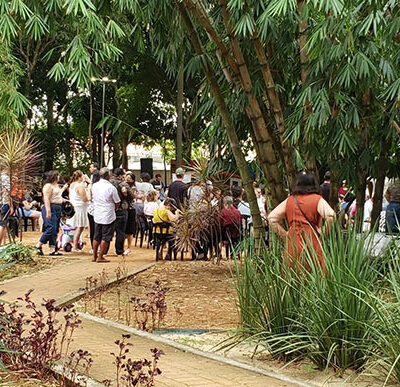 Evento acontece mensalmente no bosque do Casarão Pau Preto (Foto: Patrícia Lisboa/Dropes)
