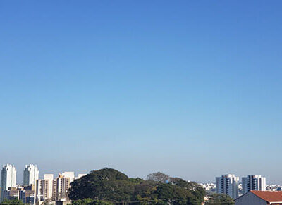 A manhã desta segunda é de céu claro, em Indaiatuba (Foto: Patrícia Lisboa/Dropes)