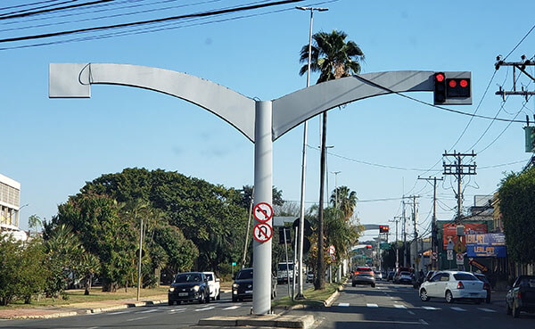 Esta segunda-feira é de céu claro, em Indaiatuba (Foto: Patrícia Lisboa/Dropes)