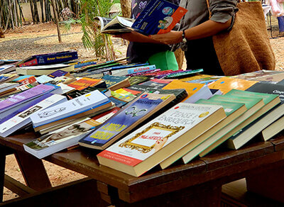 Feira de Troca de Livros no bosque do Casarão está na programação da Semana Literária (Foto: Patrícia Lisboa/Arquivo/Dropes)