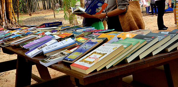 Feira de Troca de Livros no bosque do Casarão está na programação da Semana Literária (Foto: Patrícia Lisboa/Arquivo/Dropes)