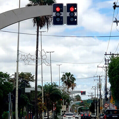 Radares dos semáforos voltam a operar em Indaiatuba com suspensão de liminar (Foto: Patrícia Lisboa/Dropes)