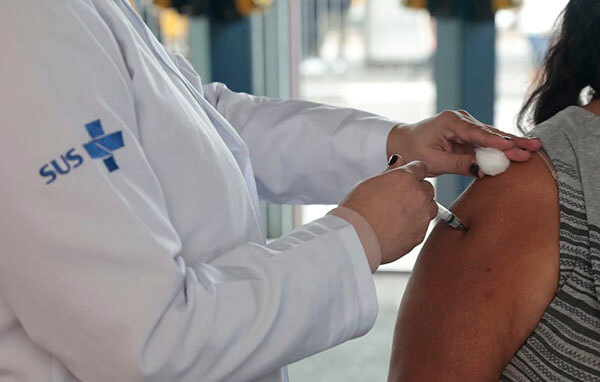 Sábado é Dia D da Campanha Nacional de Vacinação (Foto: Paulo Pinto/Agência Brasil)