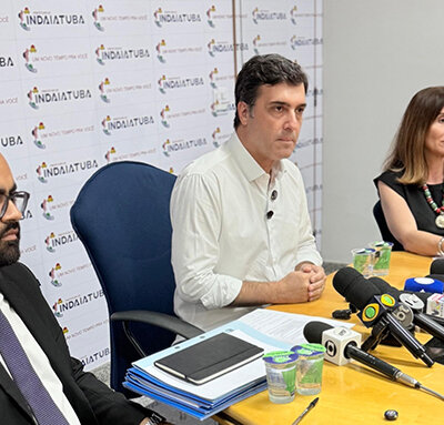 Entrevista coletiva na prefeitura sobre o Passe Bolsa foi realizada dia 12 de novembro (Foto: Eliandro Figueira/Secom)