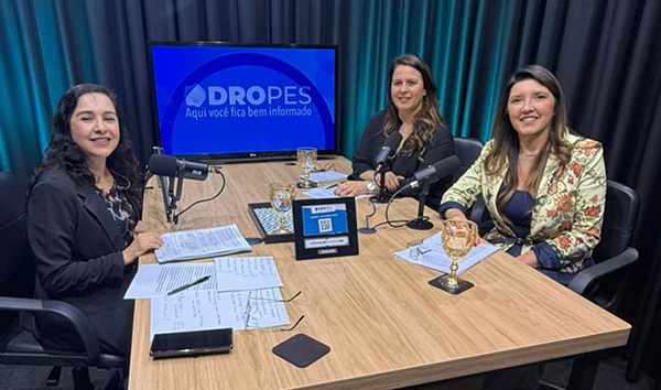 Patrícia Lisboa recebe as doutoras Luciani Vilela e Luciana Canto no Videocast do DROPES (Foto: Lucas Cardoso/JME)