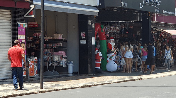 Há regras para trocas de presentes de Natal (Foto: Arquivo/Patrícia Lisboa/Dropes)