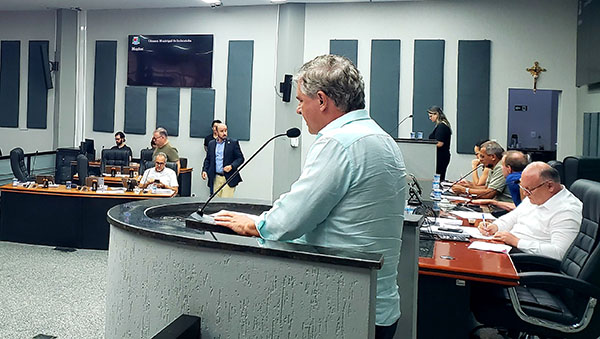 Primeira votação do Orçamento 2026 foi realizada na sessão desta segunda, 8 de dezembro (Foto: Patrícia Lisboa/Dropes)