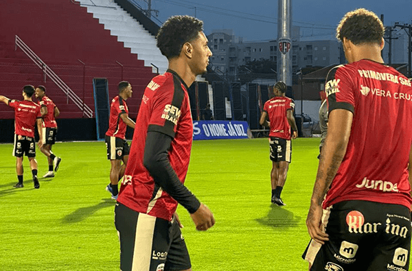 A equipe principal do Primavera voltou a treinar no Gigante da Vila, na última segunda (Foto: Marcelo Chiconato/Primavera SAF)